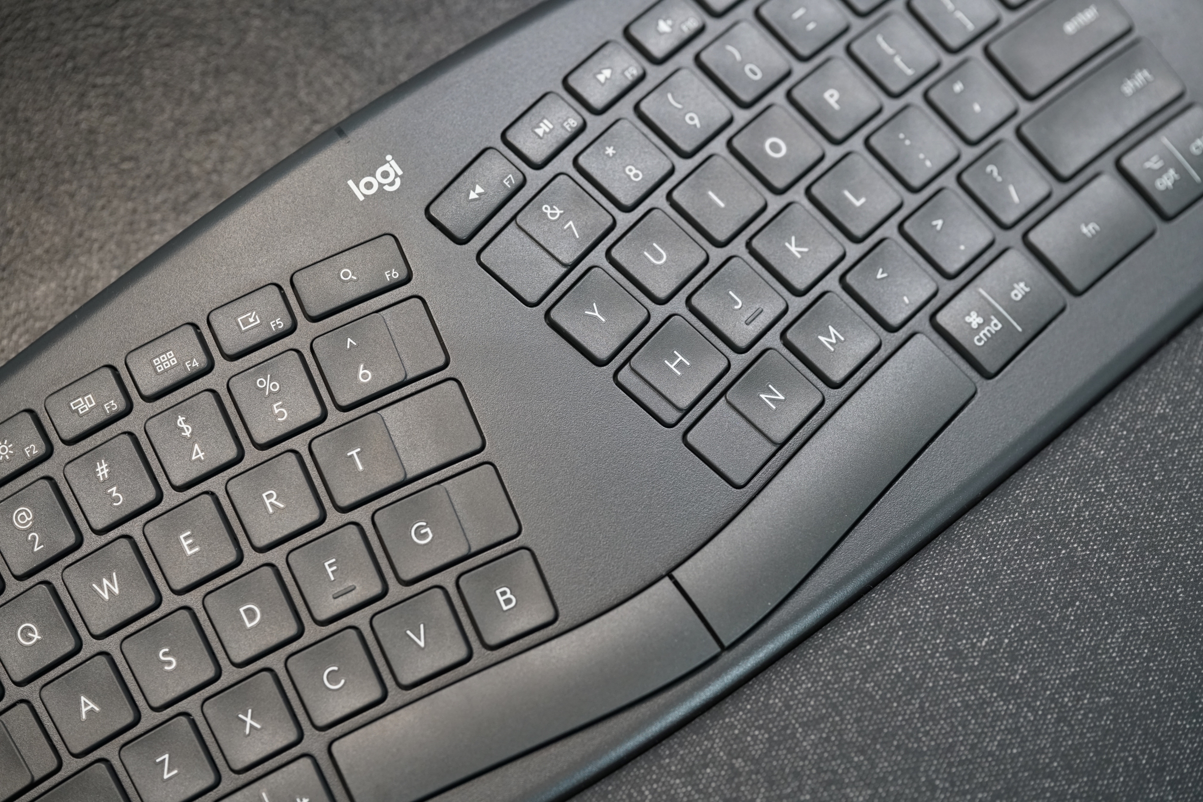 一个中年男人最后的“自留地”—晒晒我的桌面好物