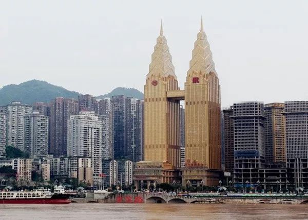 重庆来福士世界十大好看建筑,和重庆来福士相似的建筑