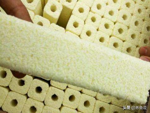 鱼缸抽水过滤器的正确使用方法,如何给鱼缸过滤鱼粪器