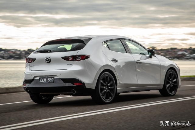 马自达mazda3深度测评,mazda3马自达提车