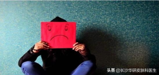 白癜风不扩散就算治好了？医生来揭秘，答案还真没那么简单