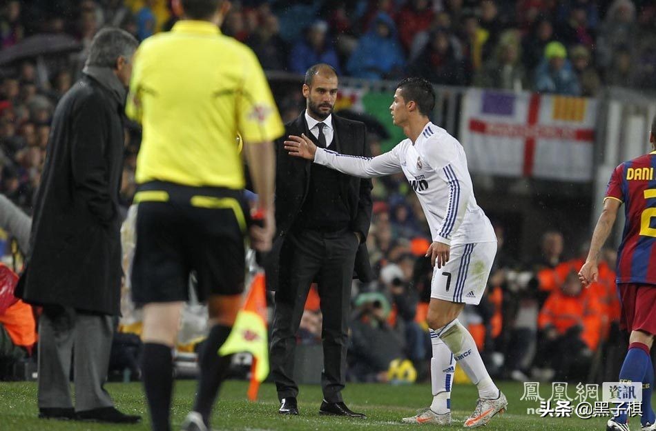 梅西把球员踢成业余球星,梅西将球踢进桶