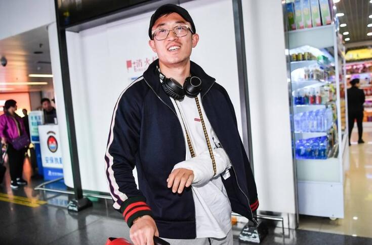 涓浗瓒崇悆涔辫薄闂,涓浗瓒崇悆涔辫薄