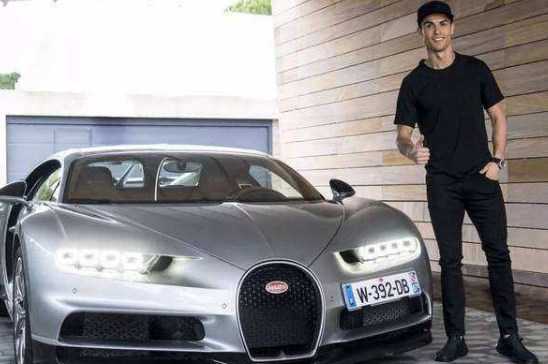 足球与车,汽车与足球游戏