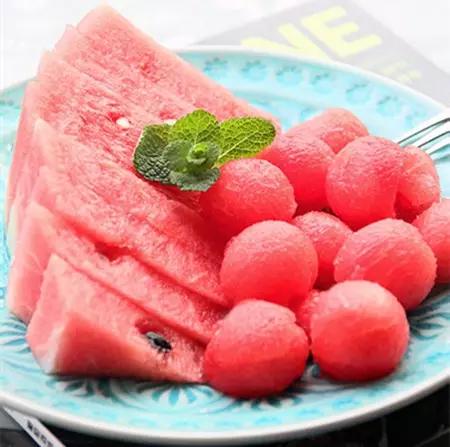 西瓜花切法大全,西瓜果盘的切法