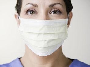 华亦俏朱红博士说:长期戴口罩形成口罩脸不用慌!