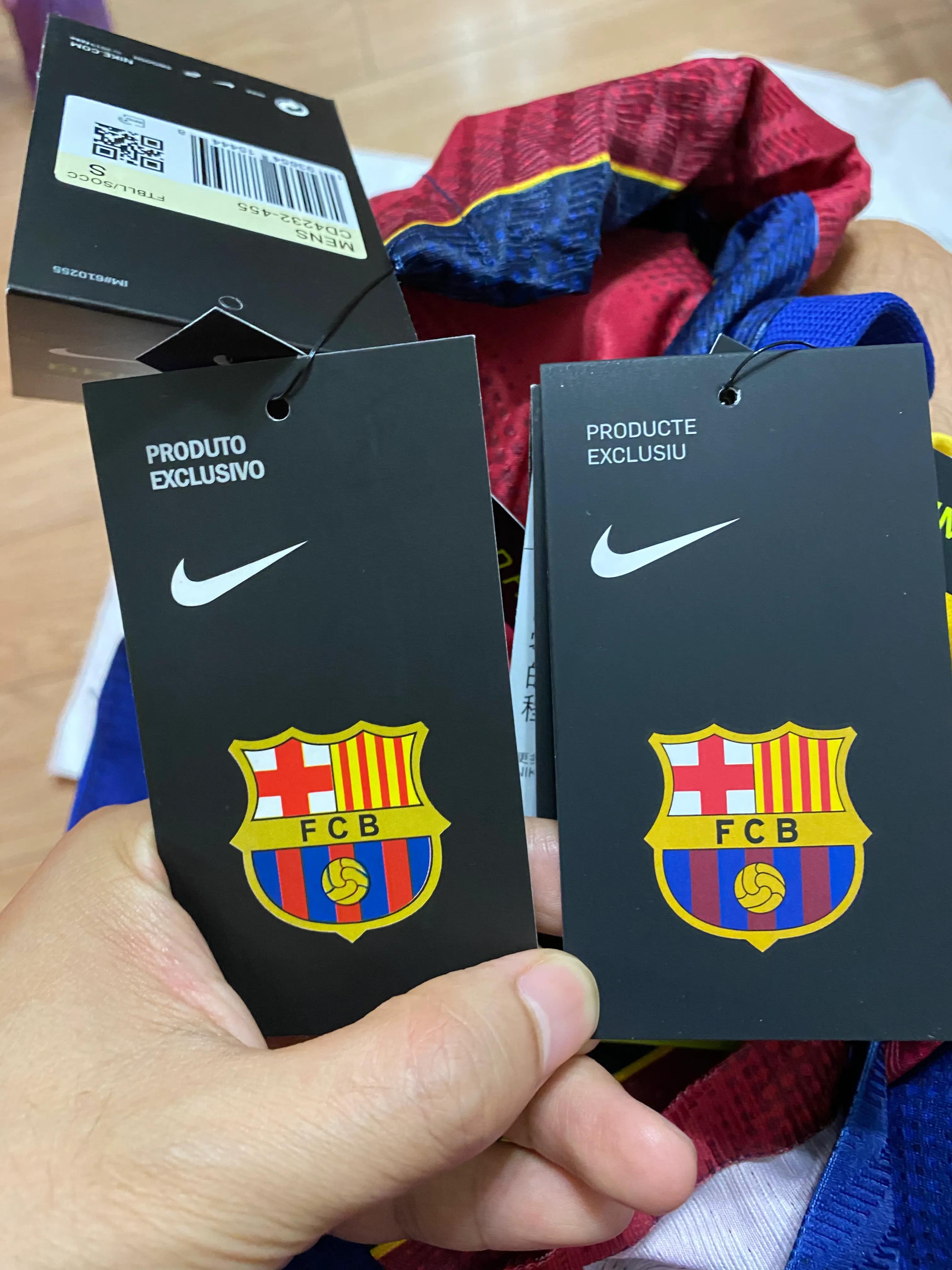 巴萨2020到2021赛季主场球衣欧冠版,巴萨下赛季客场球衣曝光