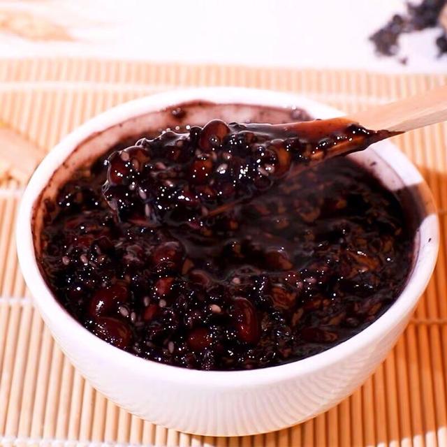 烫发染发后干枯毛躁怎么修复,经常染发头发干枯毛躁还能烫发吗