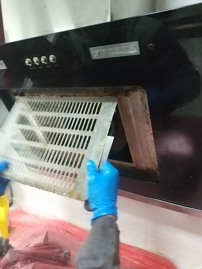 师傅上门清洗油烟机要多久,师傅上门清洗油烟机不用机器吗