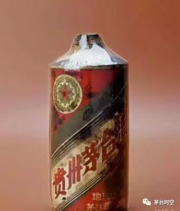 茅台老酒收藏价格表百年金奖,历年飞天茅台老酒价格一览表
