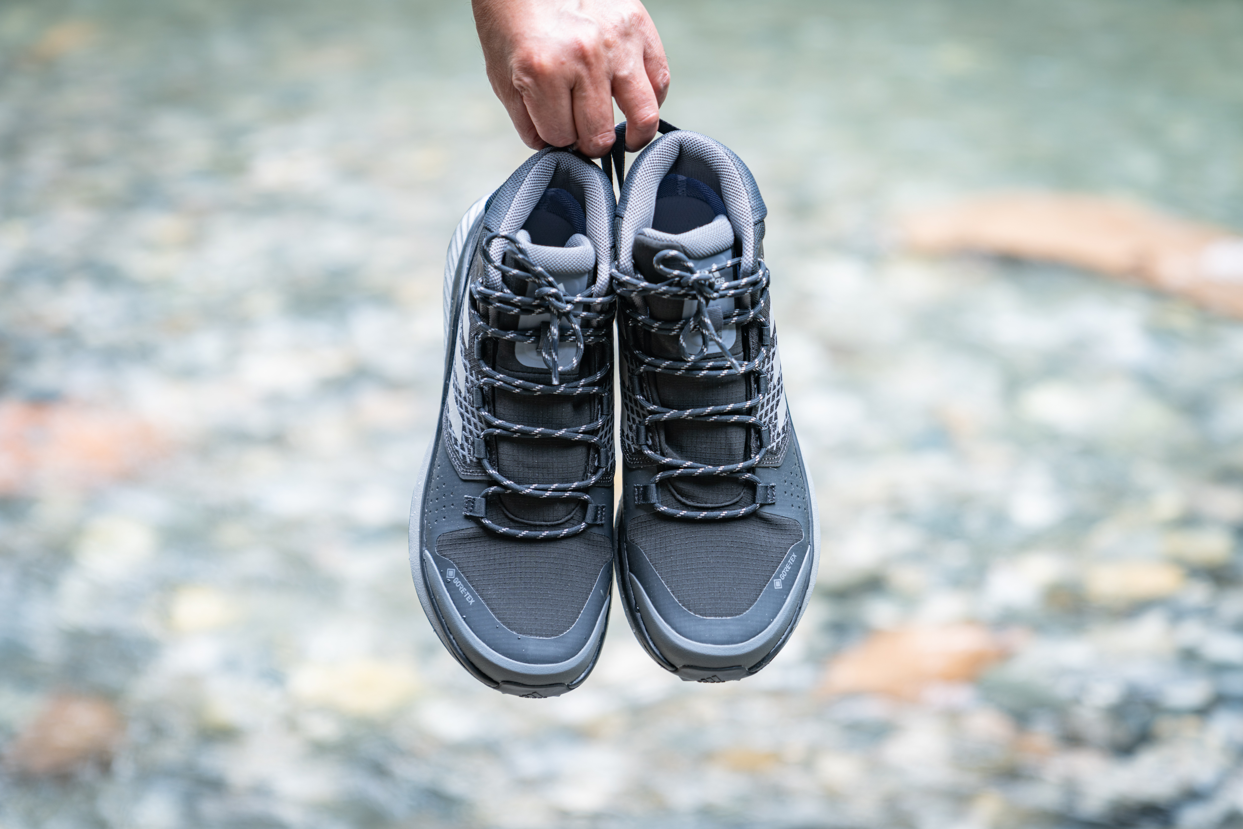 adidasterrex户外鞋卡其色,adidasterrex户外跑鞋评测