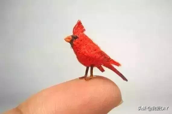 100种超迷你钩针小物钥匙包教程,100种超迷你钩针小物圣诞老人