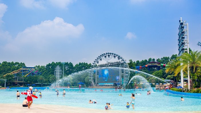 广州长隆水上乐园巨洪峡第一视角,广州长隆适合小朋友玩的水上乐园