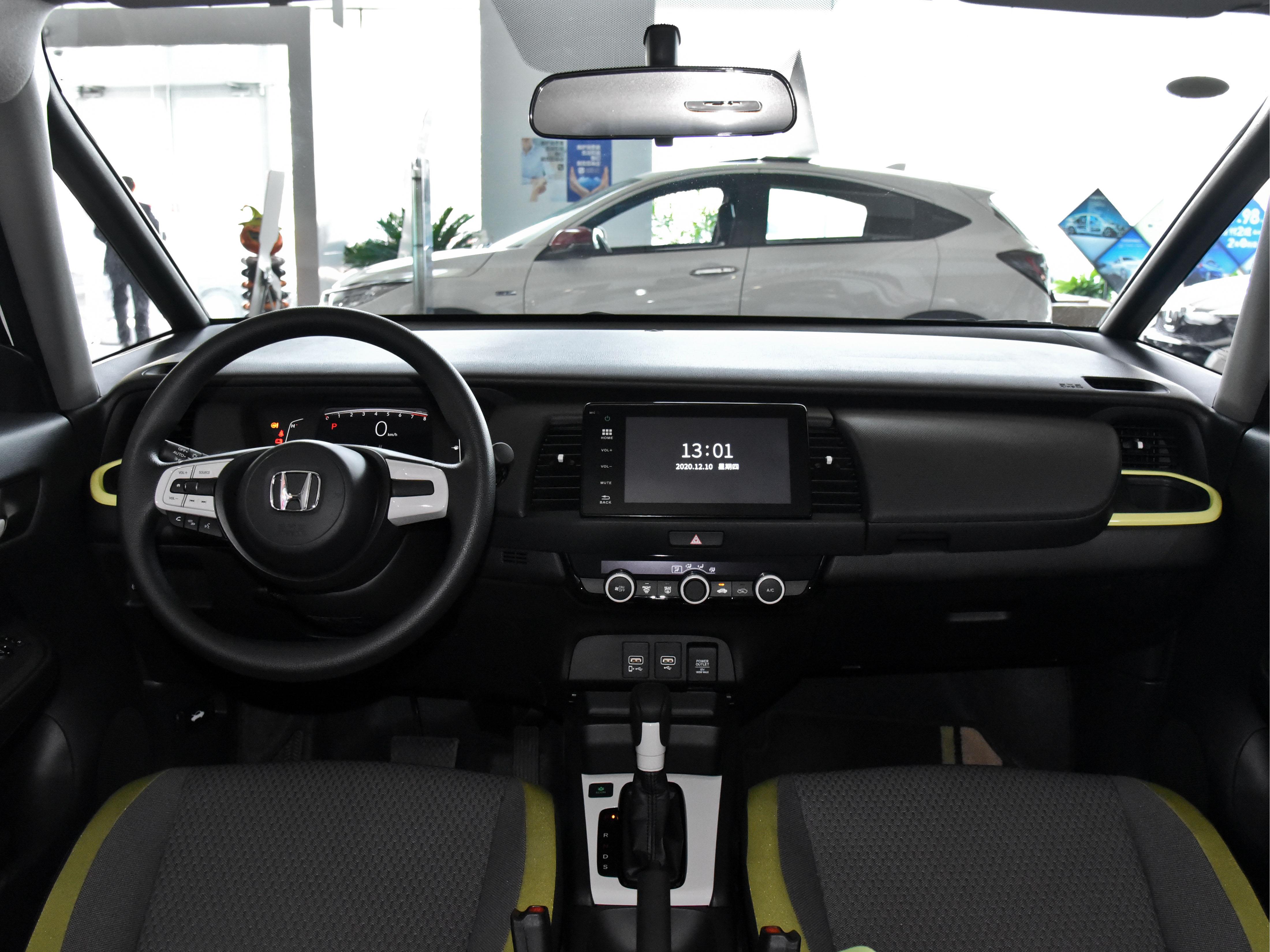 省油的日系车两厢车,省油耐开空间大的日系车