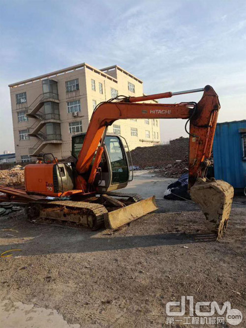 「BOSS团修车」日立ZAX60-5下大臂卡顿？可能是这里出了问题