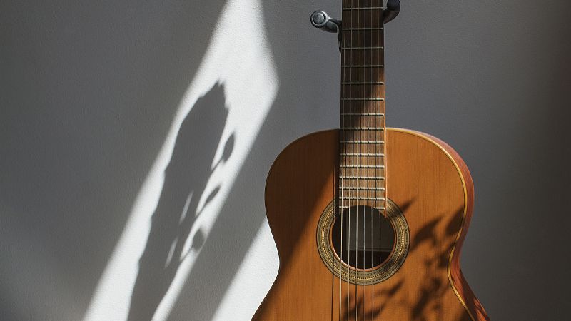 常见的吉他特殊调琴,各种吉他音色区别