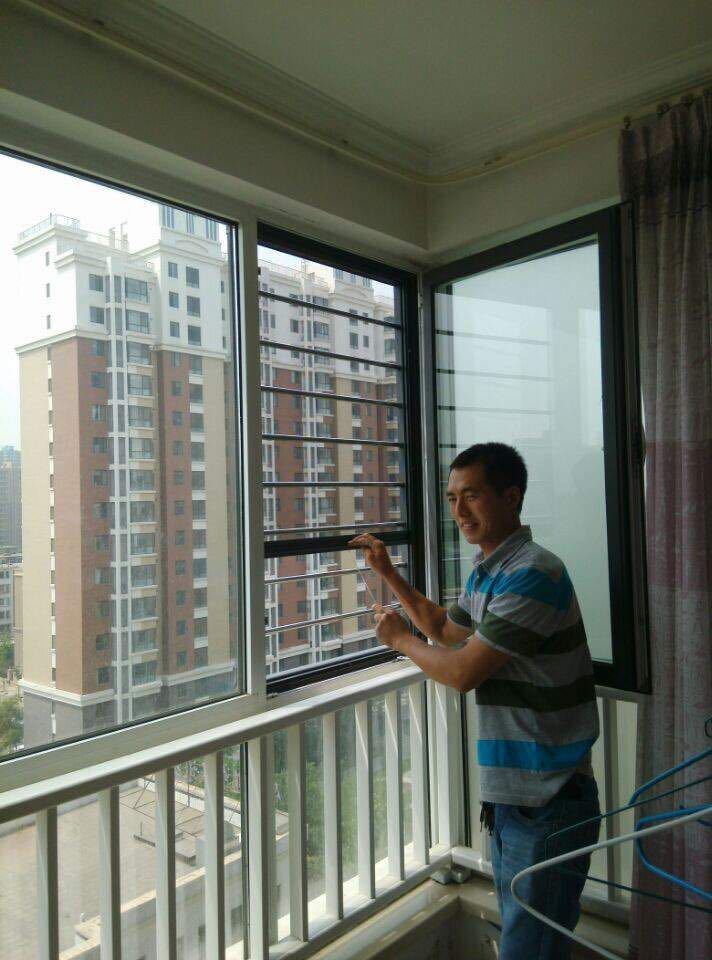 还在纠结装修用不用大品牌门窗,还在纠结去哪里选择防盗门吗