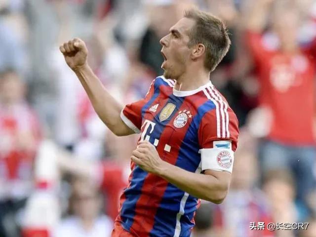 天下足球特别企划c罗救主,天下足球黄金十年最佳阵容