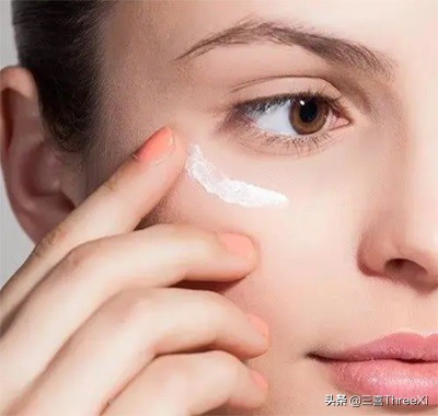 眼部皱纹越来越严重要注意什么,眼部有皱纹怎么解决