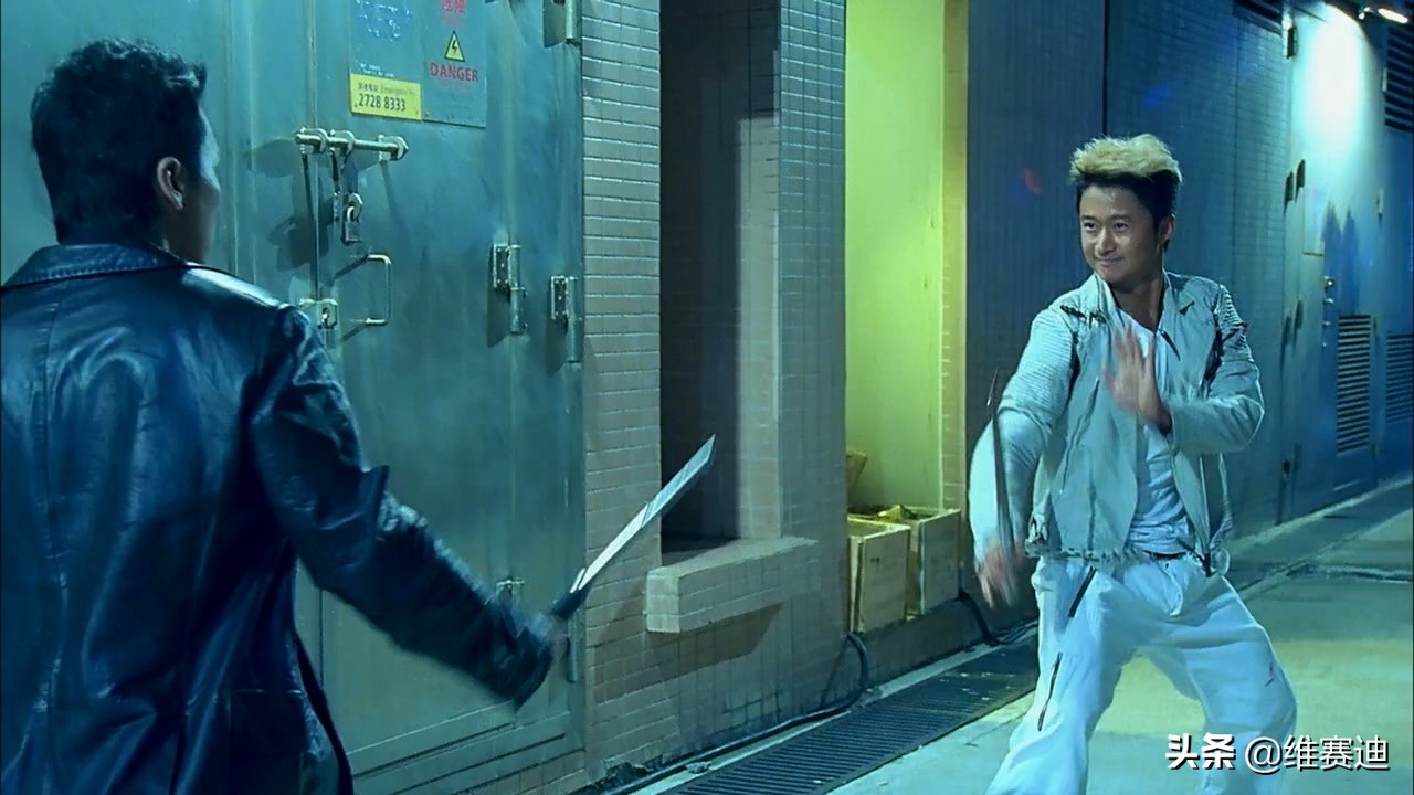 甄子丹杀破狼与吴京对打片段,棍法对决甄子丹完整版
