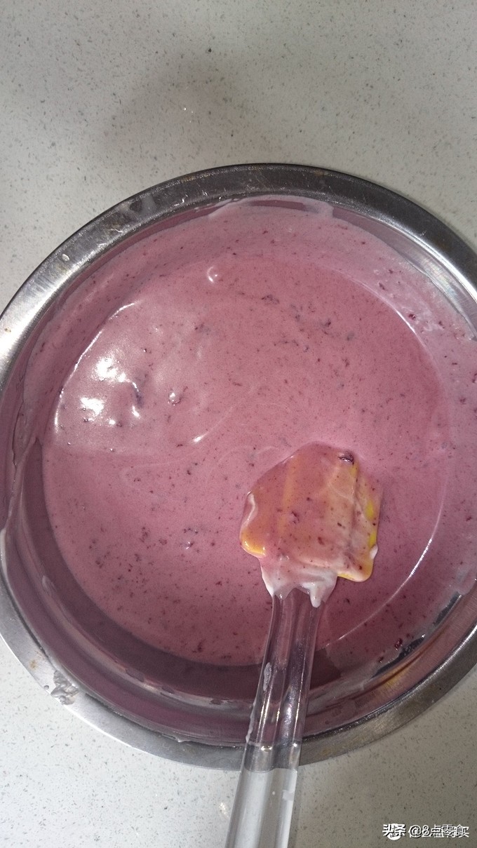 牛奶慕斯蛋糕最简单的制作方法,蓝莓果酱牛奶奶酪慕斯蛋糕8寸