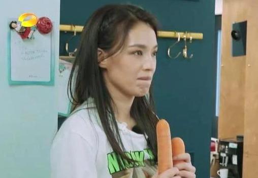 43岁舒淇，体重只有96斤，平时都是怎么控制食欲的？