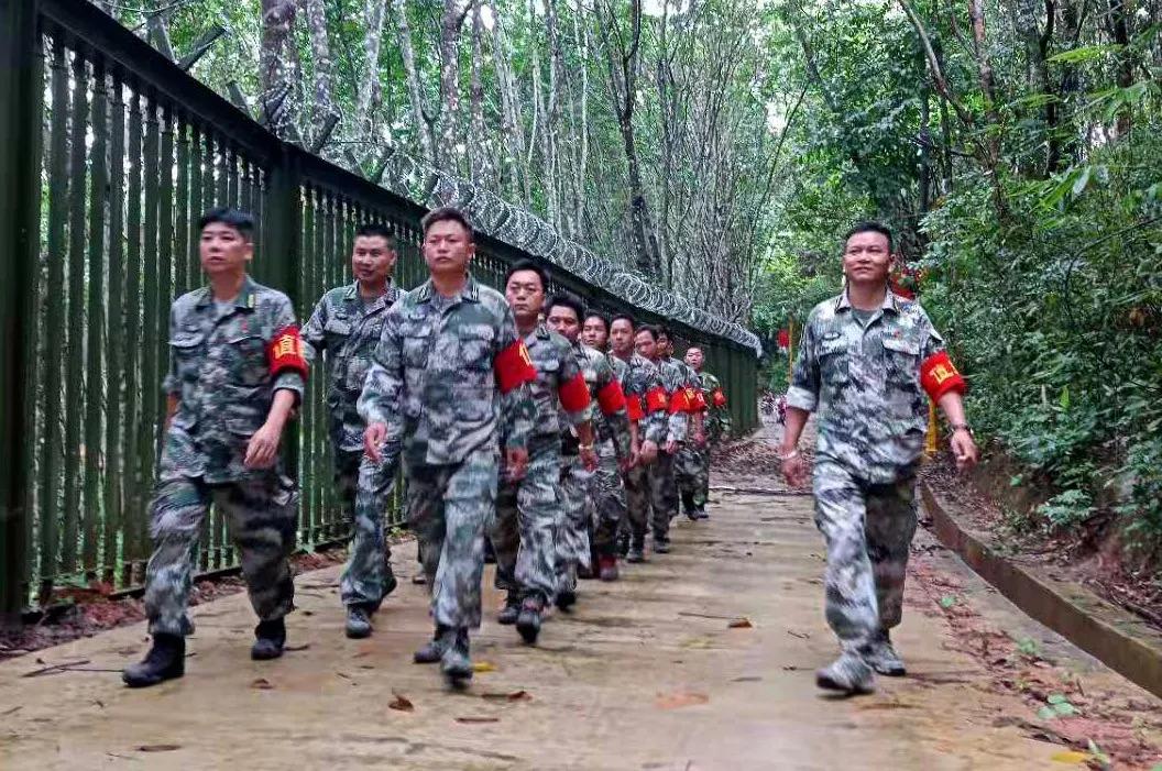 云南省五菱荣光,云南荣光集团