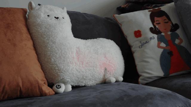 可爱治愈羊驼按摩器,可爱按摩枕羊驼