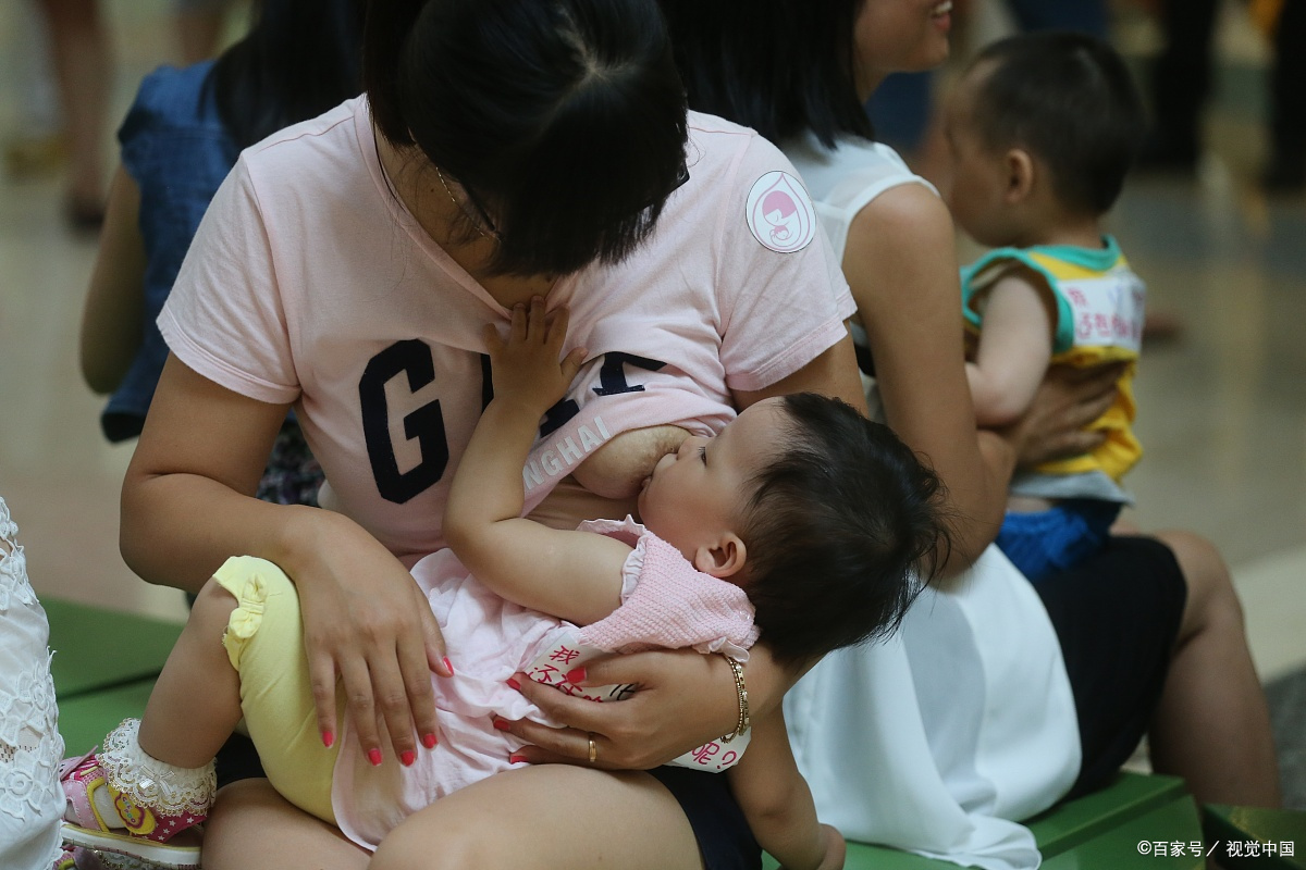 80%的妈妈都不会喂奶，你得知道的衔乳常识