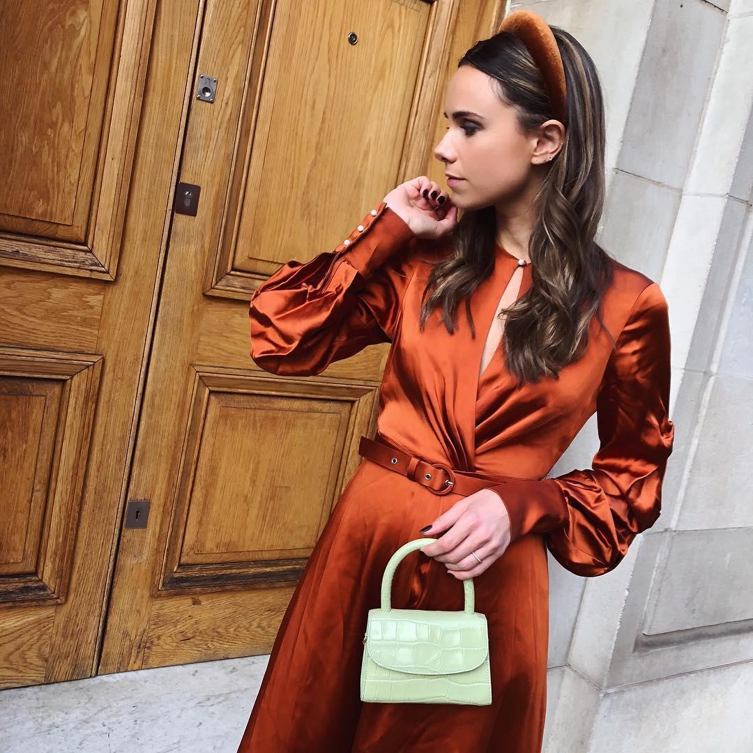 趋势|发带绑一绑，让新的一年从头开始美