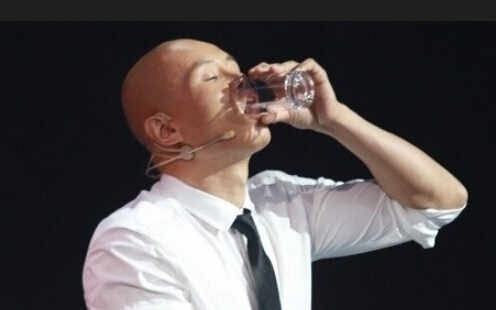 乐嘉酒后失言金星愤而离席,金星鲁豫评价乐嘉