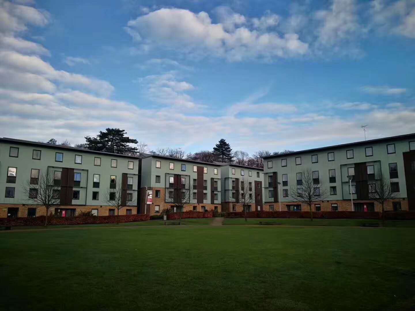 英国酒店管理专业留学费用,英国留学适合创业的专业