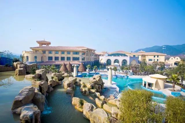 感恩有你砥砺前行大型答谢晚宴,2019感恩有您2020一起迈向新征程