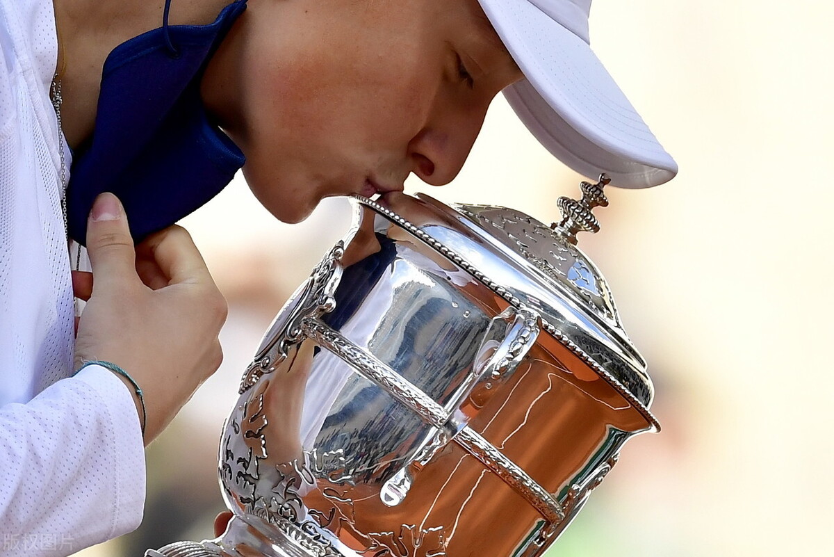 波兰足球巨星有哪些,波兰著名足球运动员