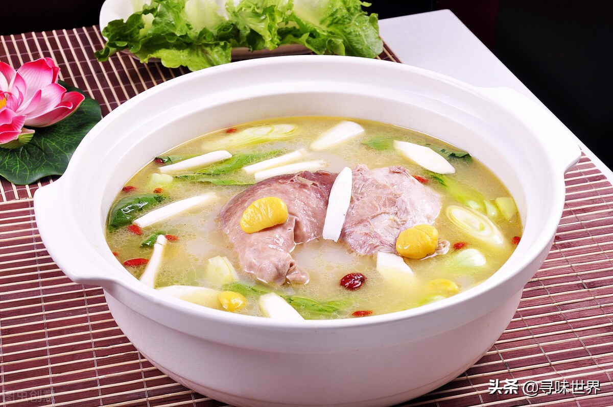 最适合冬天喝的汤常喝暖身又暖胃,适合秋冬喝的哪些汤暖身还养生