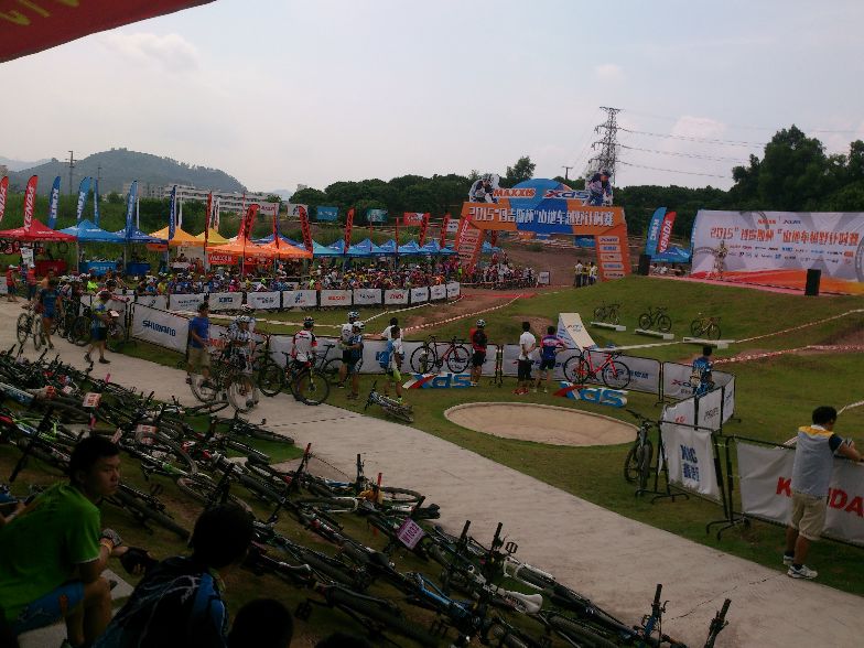 兴趣爱好骑行素材,山地车骑行爱好