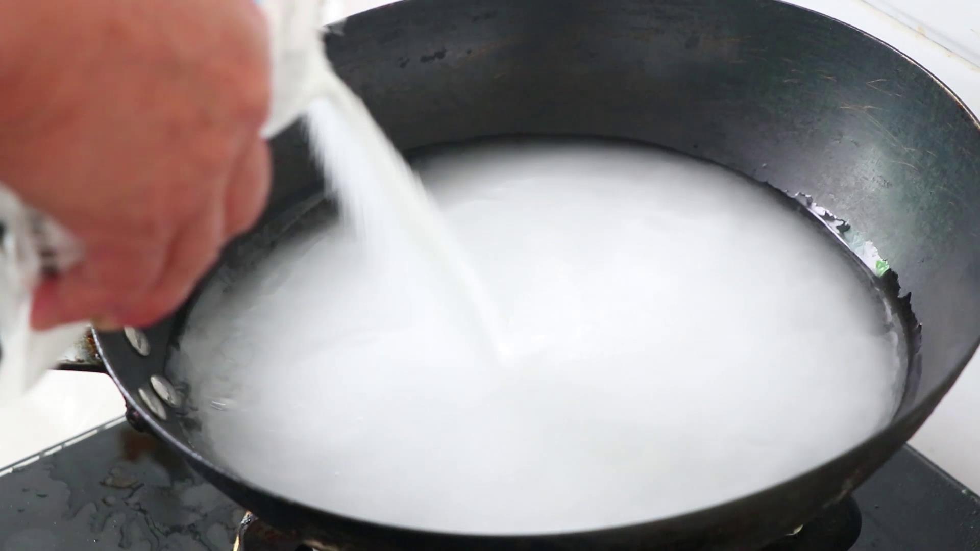 腌鸡蛋不变黄的秘诀,腌鸡蛋怎么腌的流油好吃