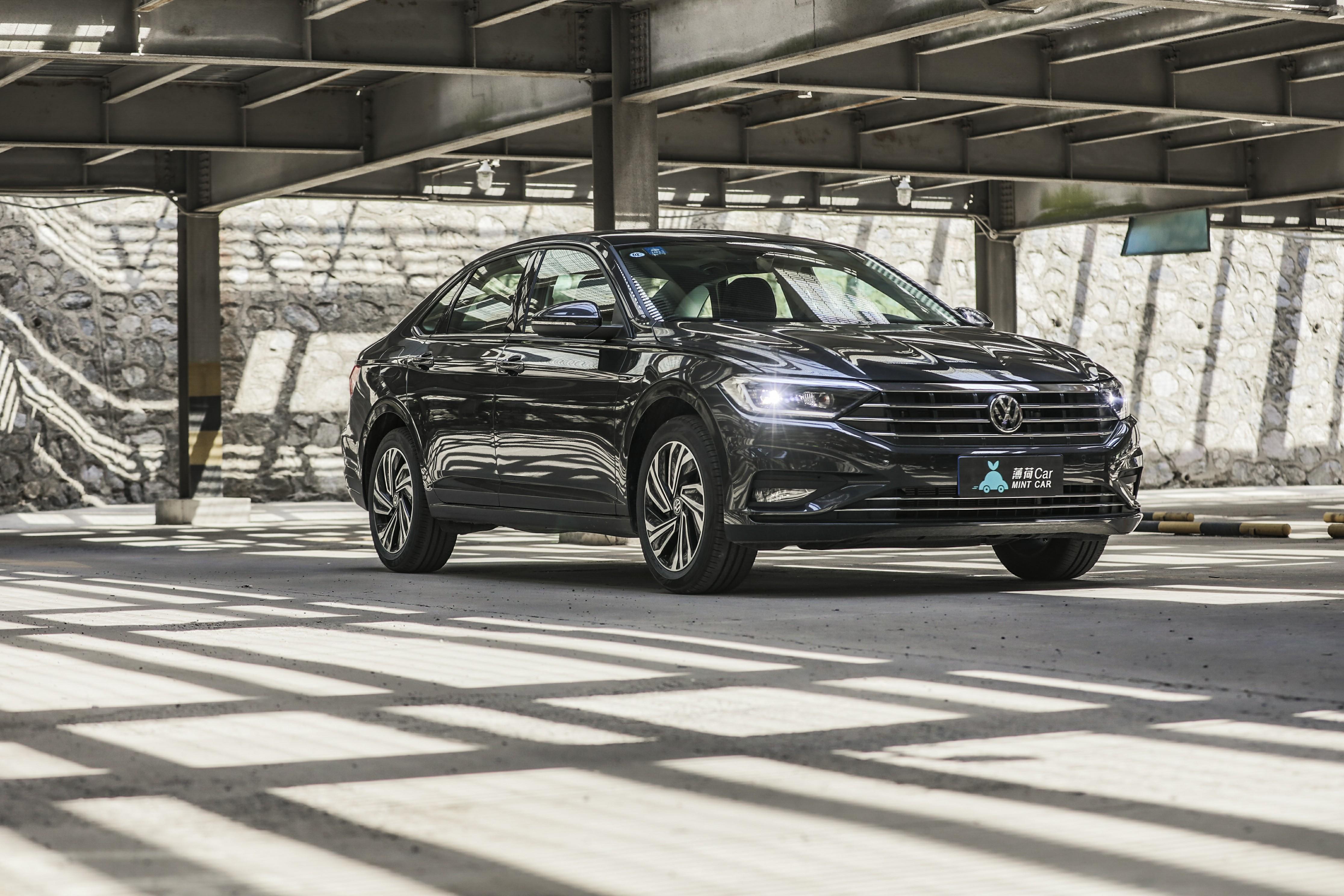 斯柯达明锐1.6和速腾发动机一样吗,斯柯达新明锐和速腾对比