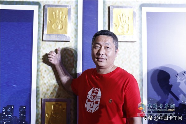 欧曼爬坡猛如虎,欧曼卡车20万公里