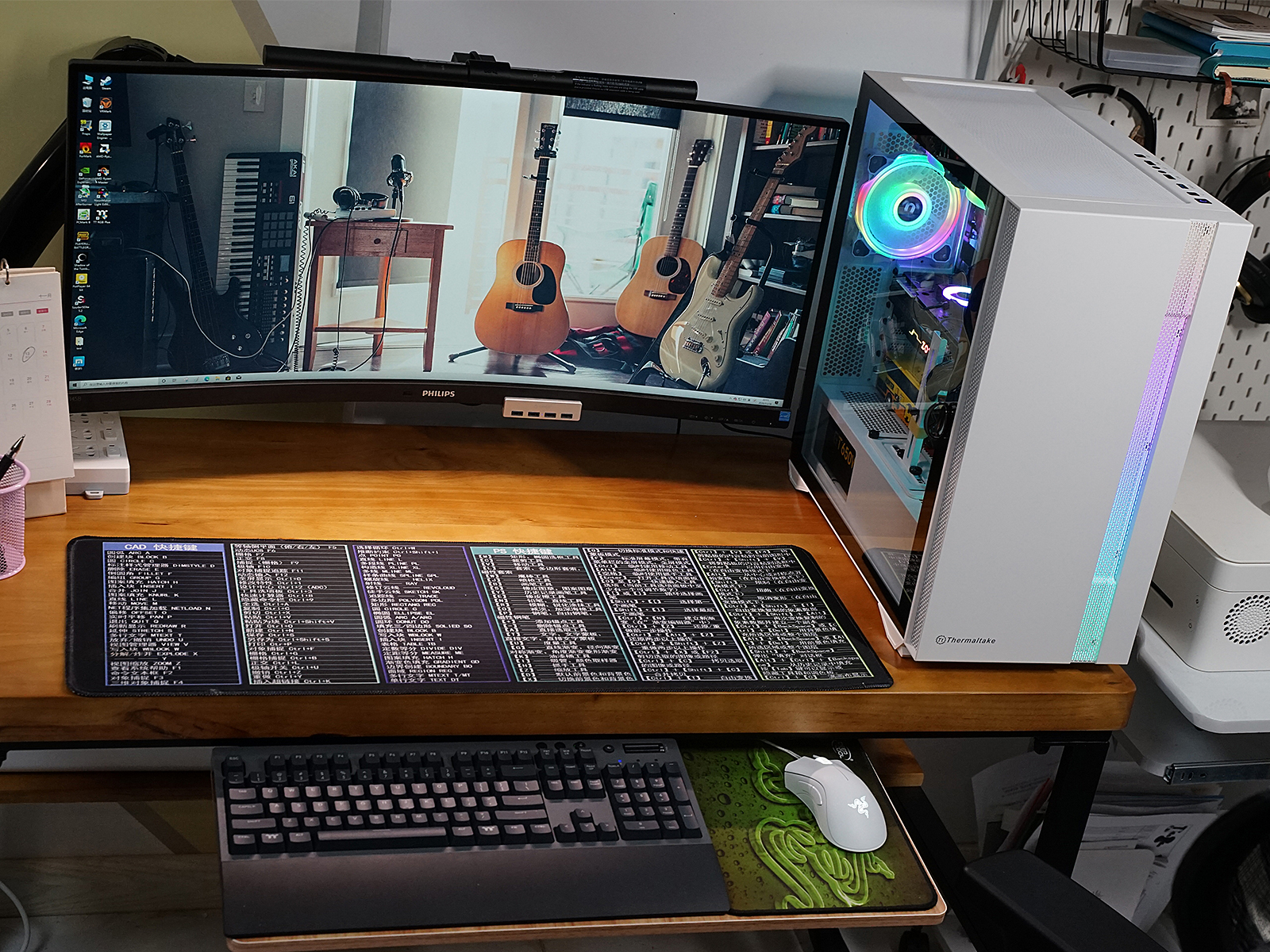 秀桌面：送老婆RGB全家桶PC，钱都花在光效上的感觉真棒