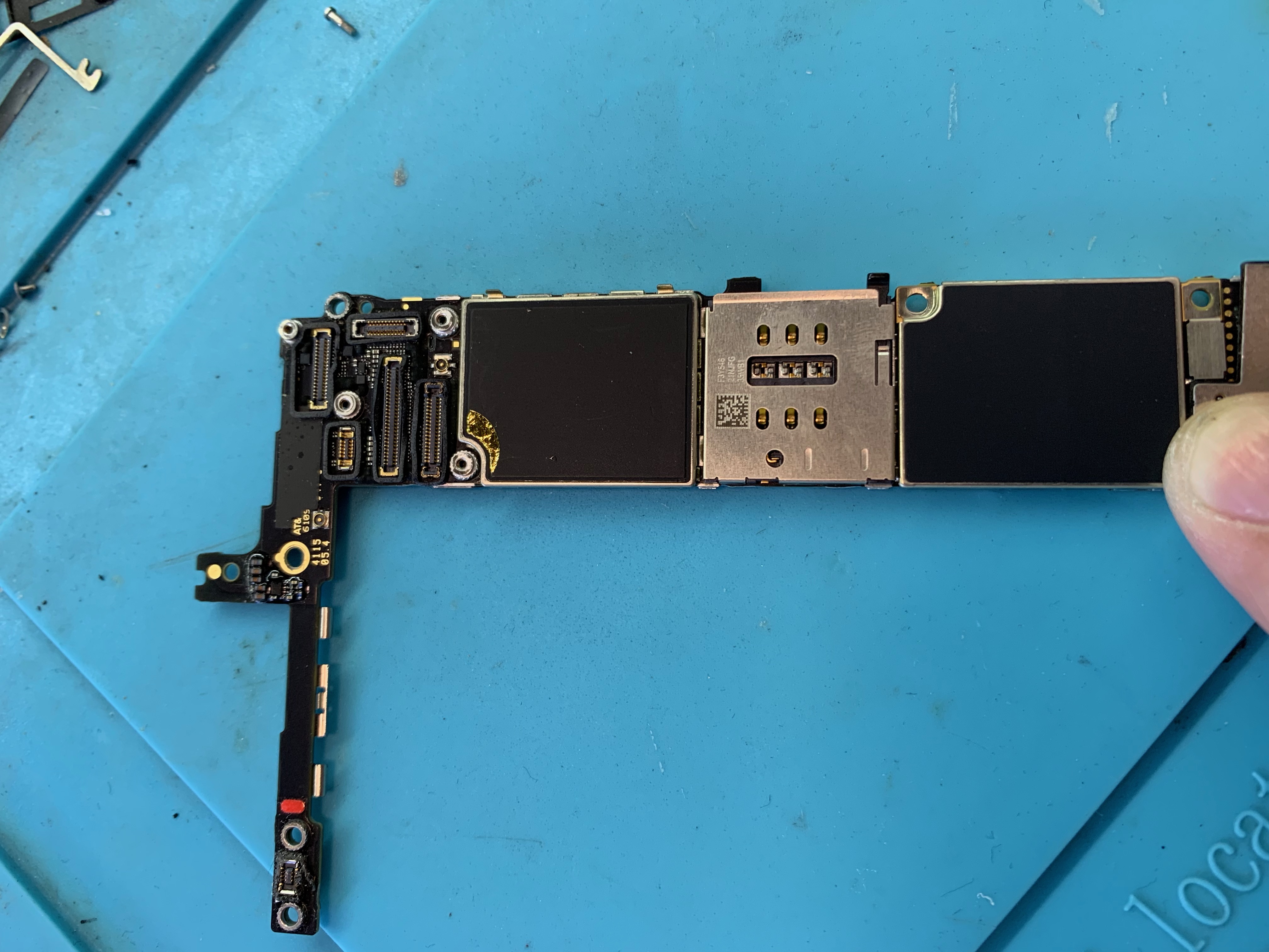 iphone6sp一直不开机怎么办,iphone6sp开机不充电