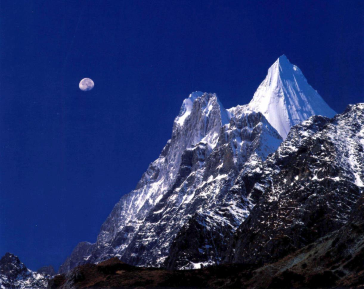 稻城亚丁5月还是7月去,稻城亚丁攻略几月去最好