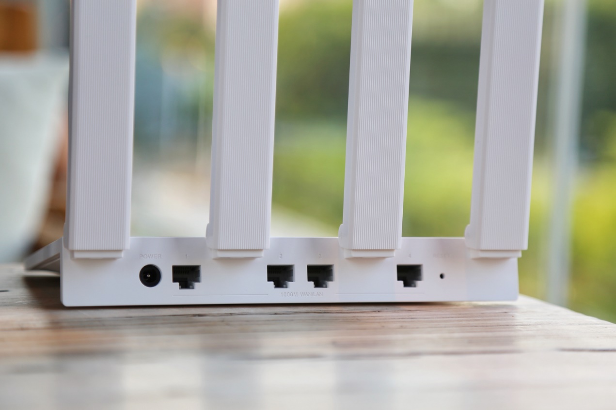 tp-linkax3200千兆无线路由器评测,华为千兆路由器与tp路由器哪个好