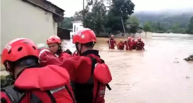 最新！桂林洪灾已致5人死亡1人失联…现场画面惊心动魄！