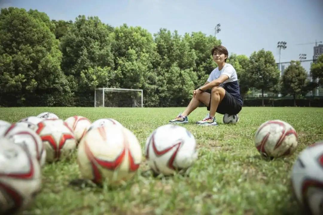 祝贺中国女足挺进东京奥运,中国女足力挽狂澜挺进东京奥运会