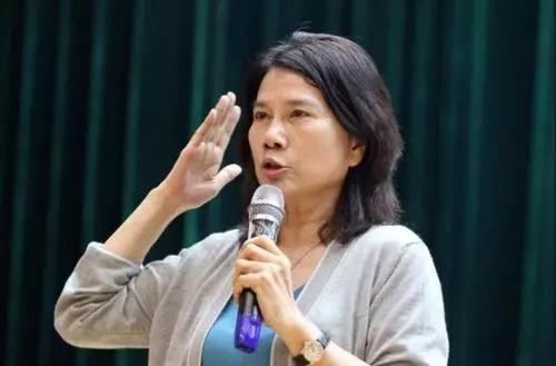 狠人张近东:花钱买通董明珠未成互骂四十分钟,还要和刘东强干架