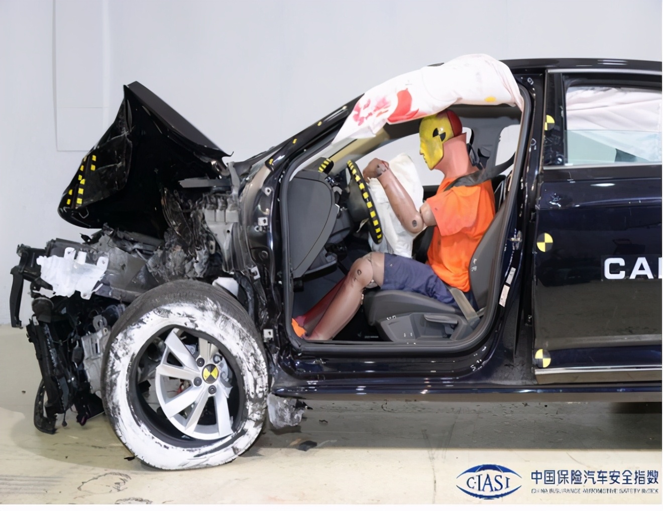 *萨特帕**二战中保研，从“最差”变“前三”，中间到底发生了什么？