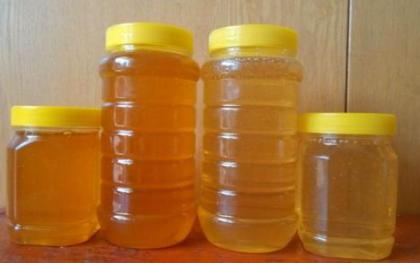 人工合成的蜂蜜怎么鉴别真假,蜂蜜放入冰箱真假鉴别最简单方法