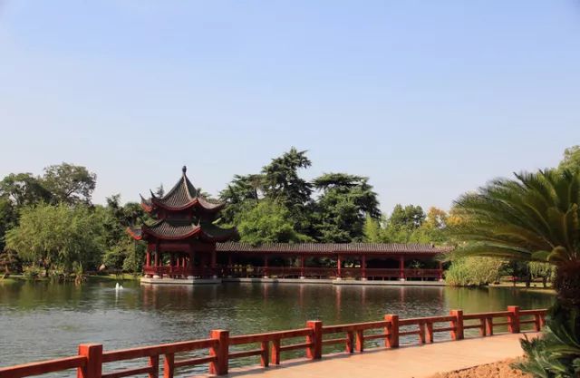 湖南长沙吃喝玩乐,长沙旅游攻略超全三天两晚