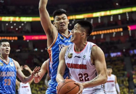 广东宏远续约朱芳雨曾繁日,曾繁日续约广东宏远